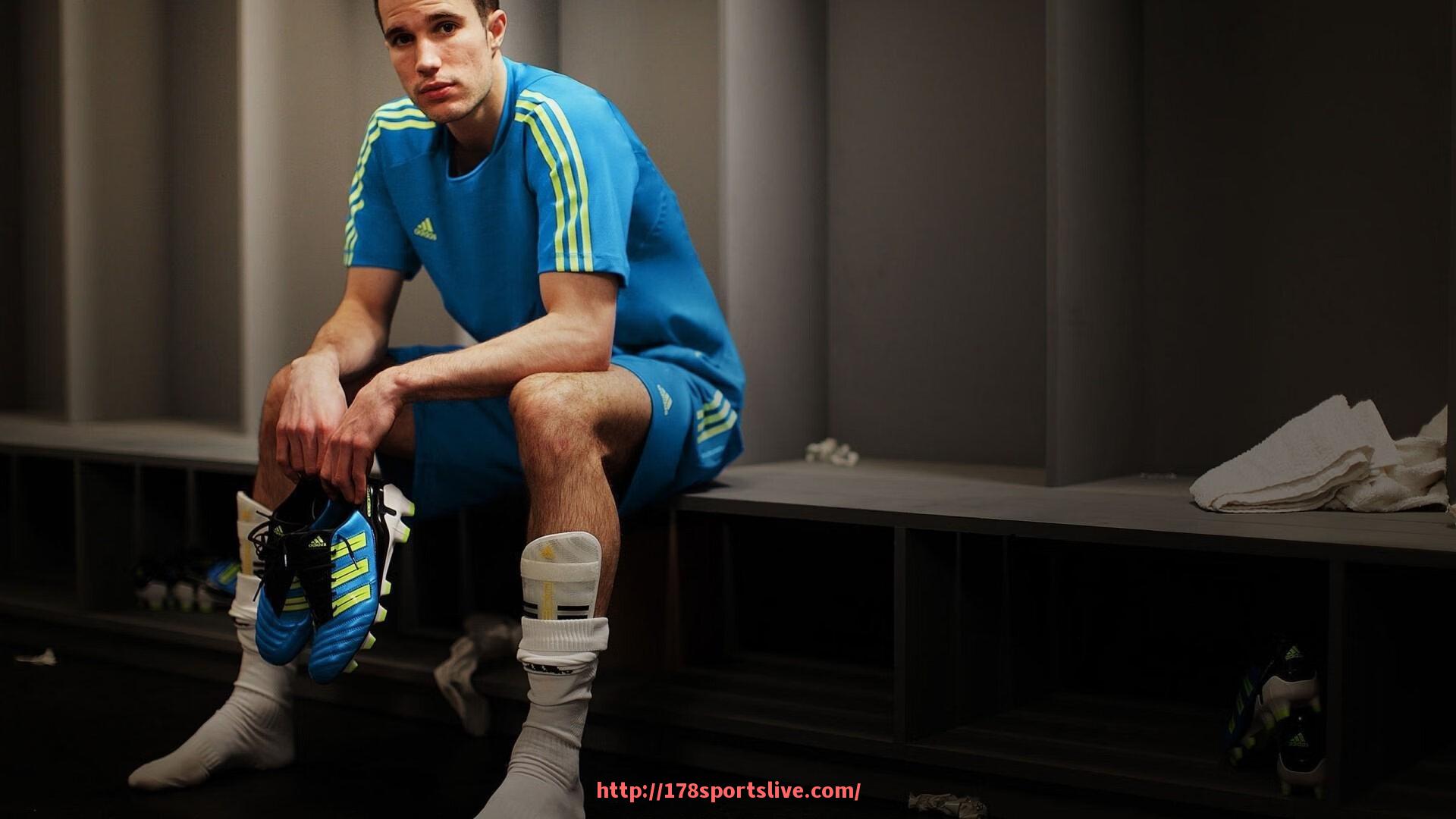 178体育直播-香港球员在CBA联赛中的发展与挑战分析